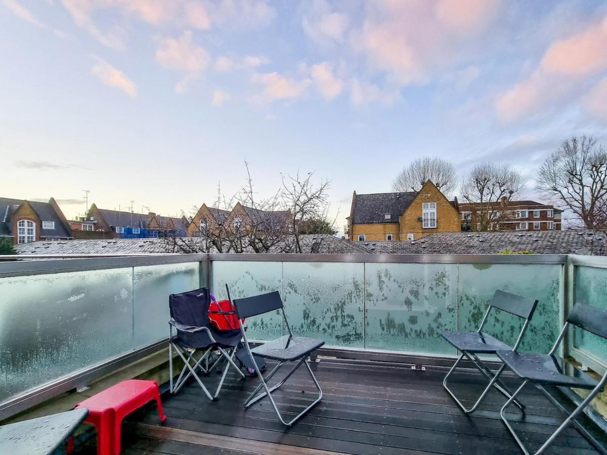 Pass The Keys Family Friendly 2 Bedroom Gem In Shepherd'S Bush ลอนดอน ภายนอก รูปภาพ
